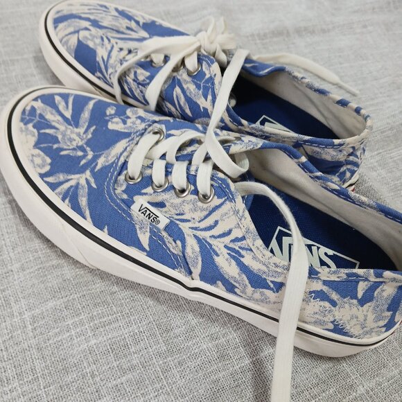 Vans UltraCush Hawiian Tropical Blue and White Floral Skate Sneaker Women's 7 - Picture 6 of 7